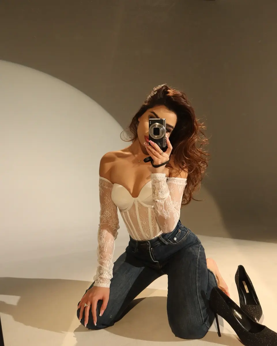 Дина эскорт в городе Москва