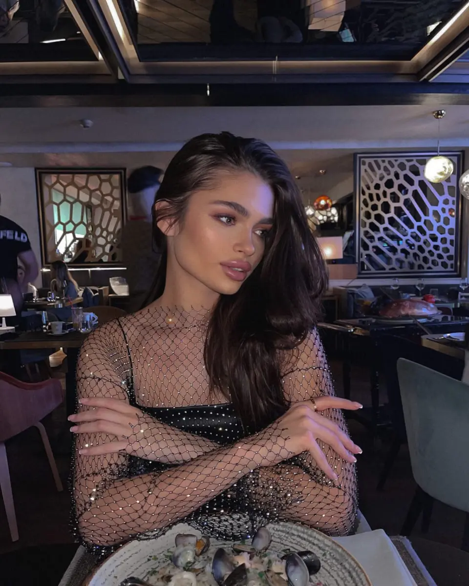 Лиза эскорт в городе Москва