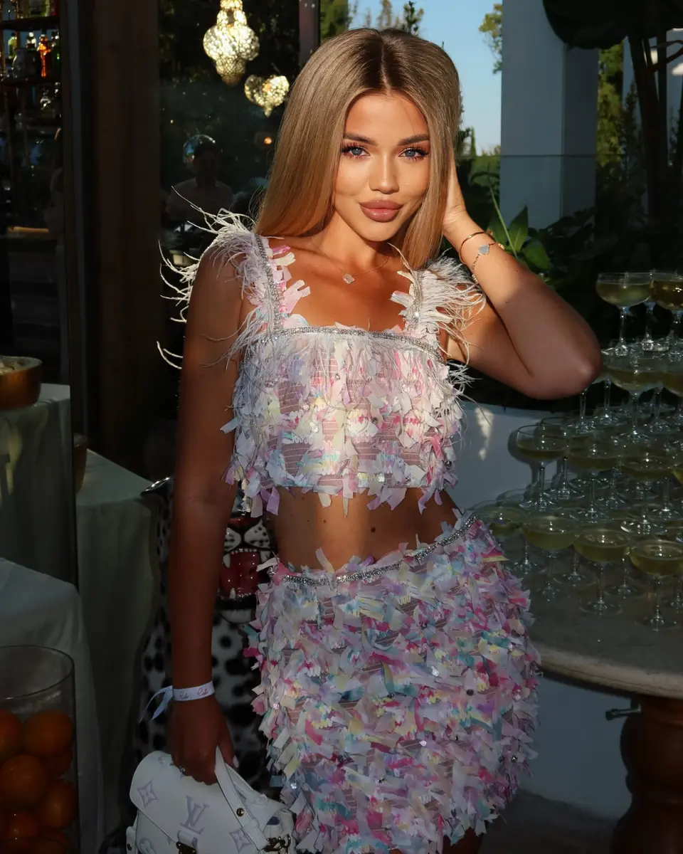 Лиза эскорт в городе Москва